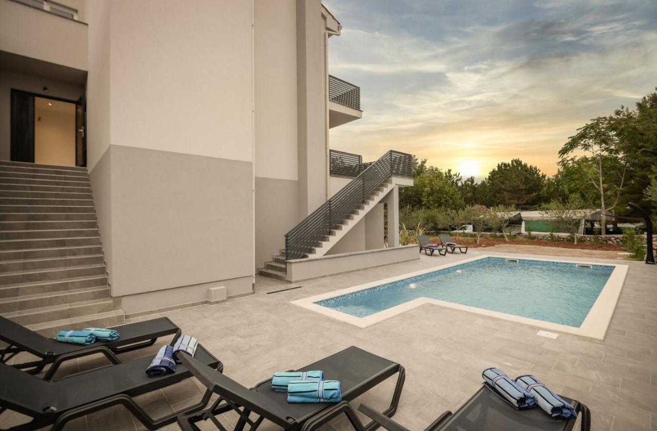 Luxury Apartments Villa Lacrima Šilo Екстериор снимка
