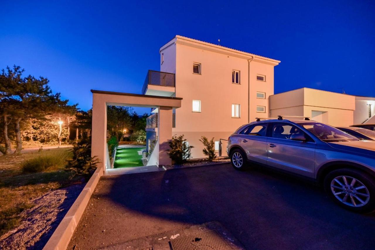 Luxury Apartments Villa Lacrima Šilo Екстериор снимка